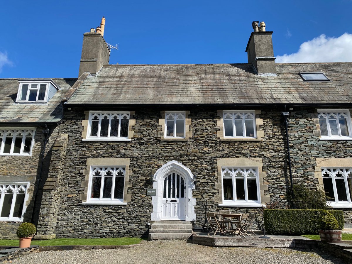 A classic Lakeland stone exterior.